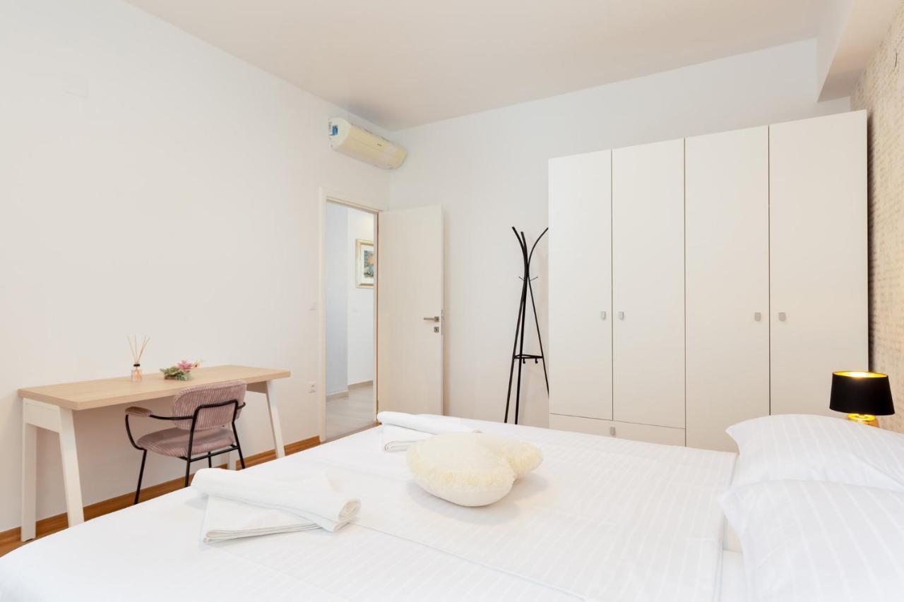 Stylish Apartment Mediterraneo Poreč Exterior foto